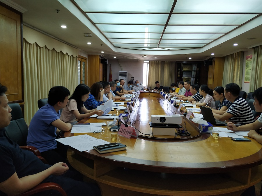 強化與自然資源部門協(xié)調(diào)聯(lián)動，扎實推進土壤污染防治工作